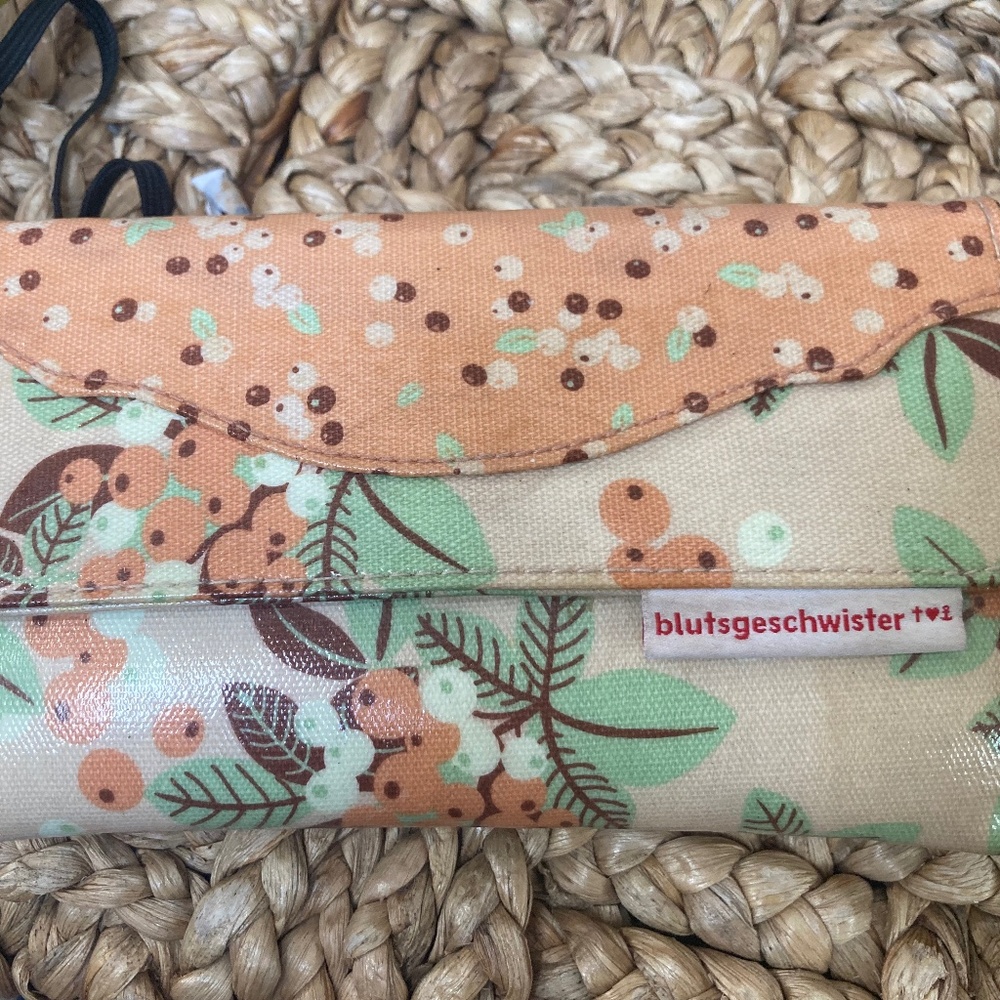 Blutsgeschwister Wallet from Germany Used